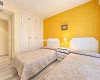 Resale - apartment - Estepona - Costalita
