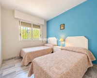 Resale - apartment - Estepona - Costalita