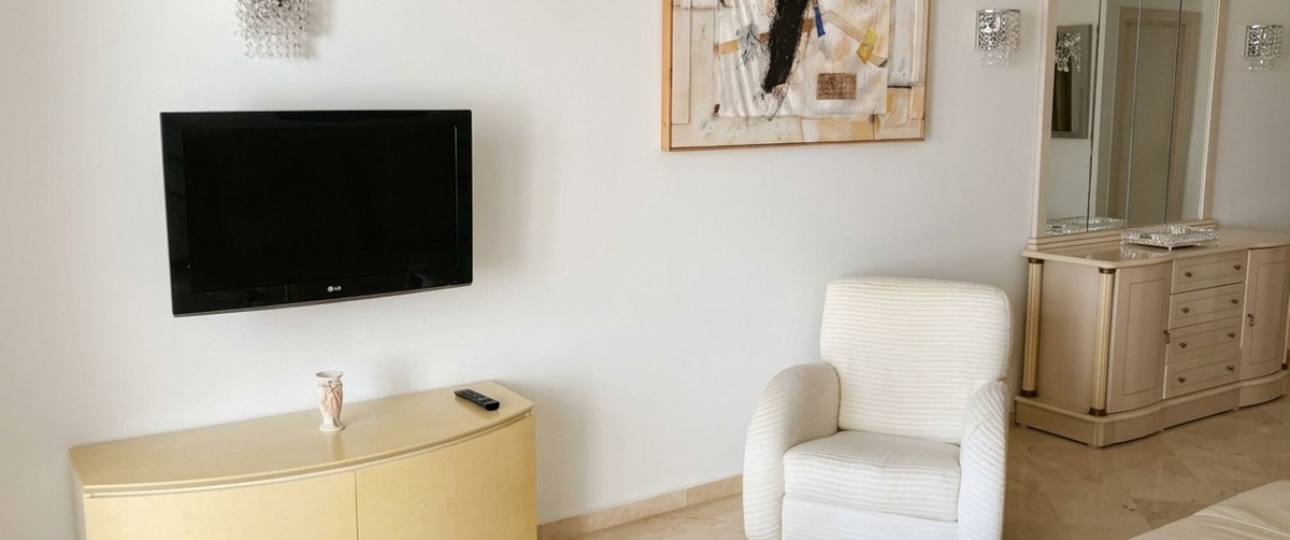 Resale - apartment - Estepona - Costalita