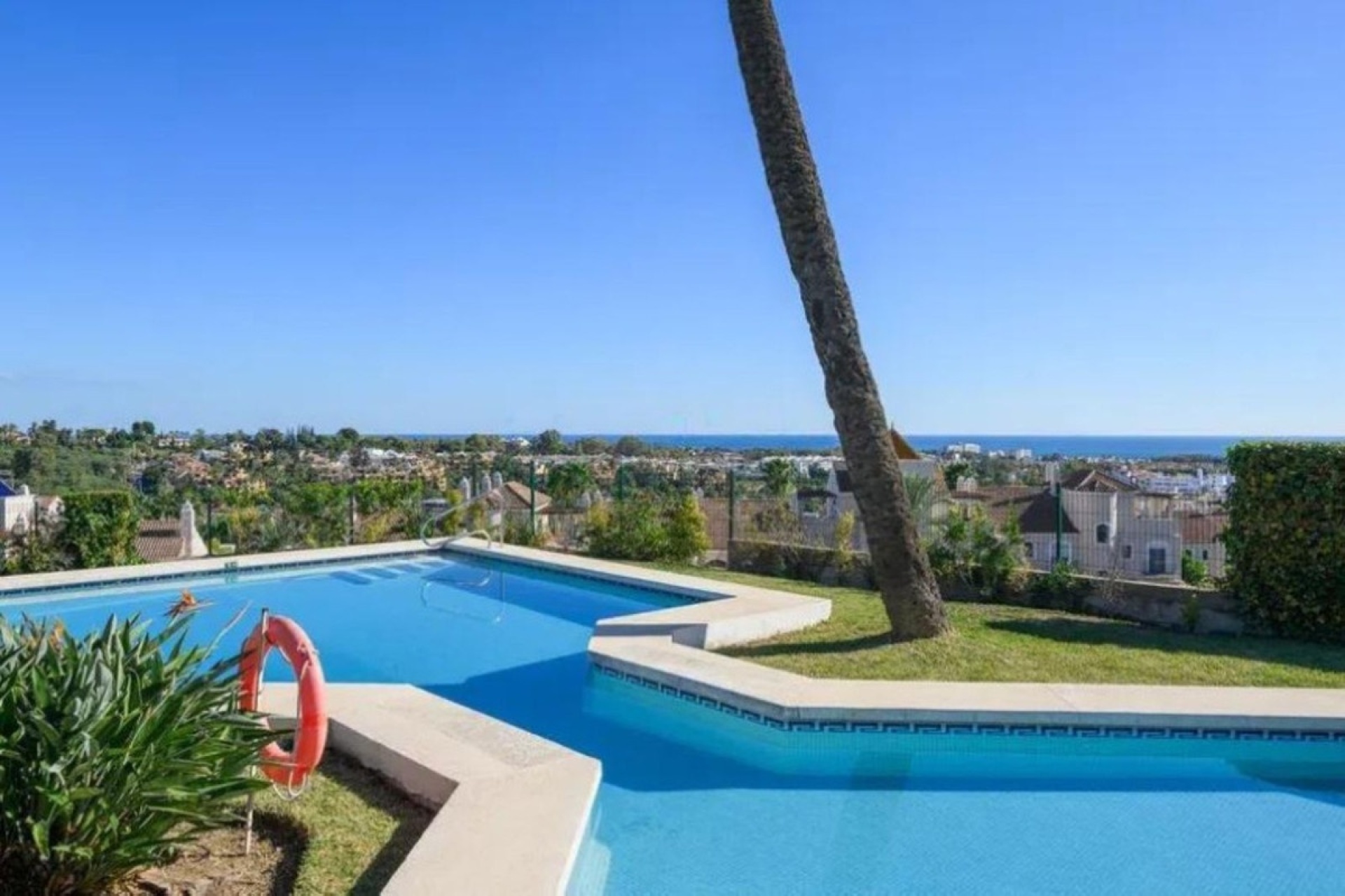 Resale - apartment - Estepona - Diana Park