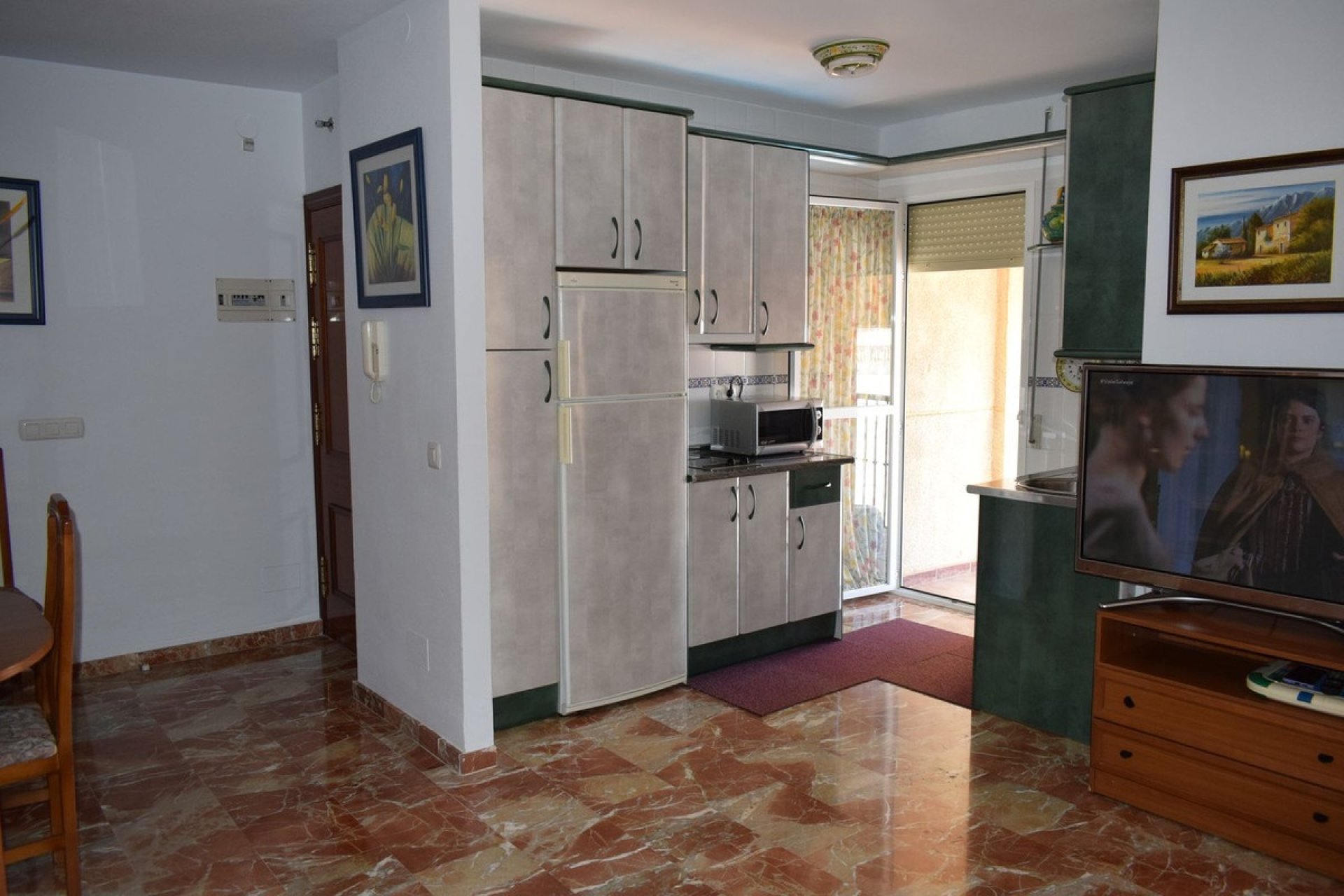 Resale - apartment - Estepona - El Morche