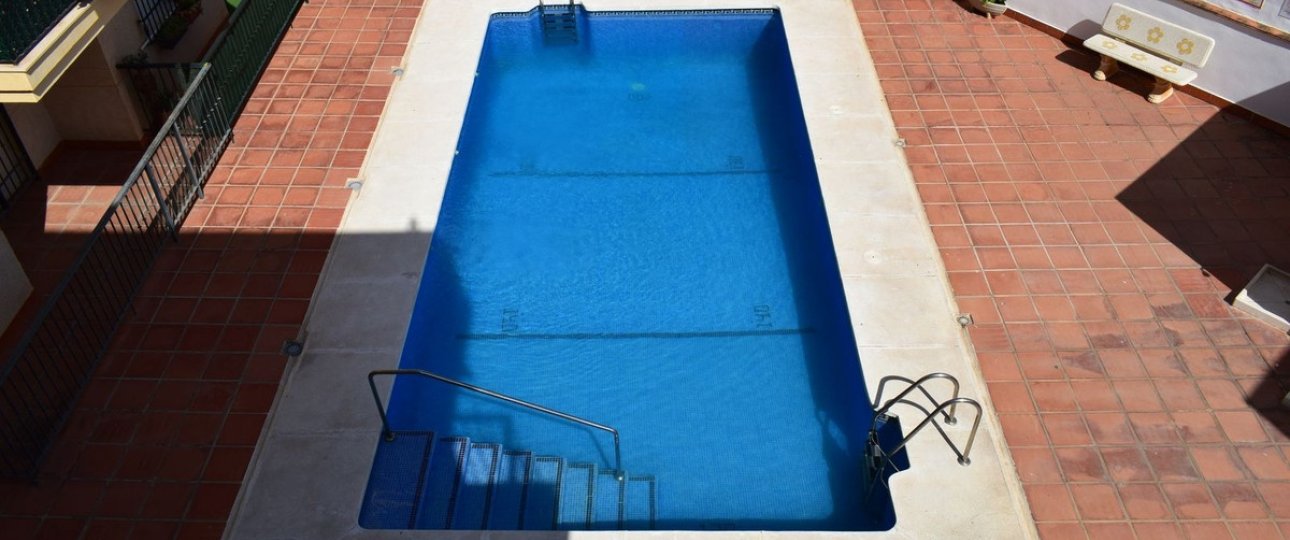 Resale - apartment - Estepona - El Morche