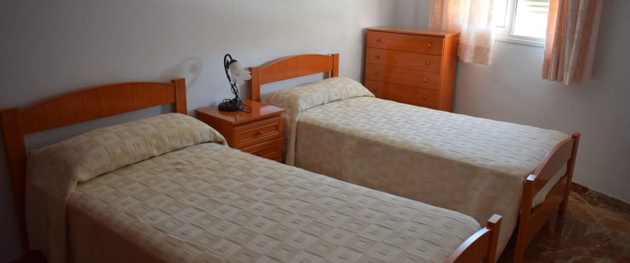 Resale - apartment - Estepona - El Morche