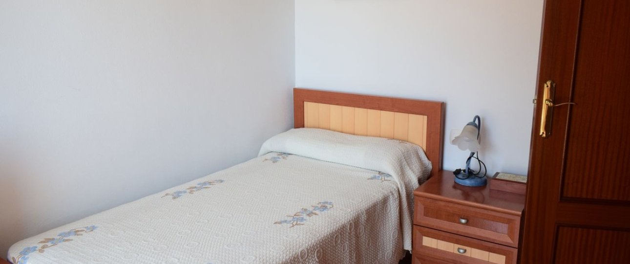 Resale - apartment - Estepona - El Morche