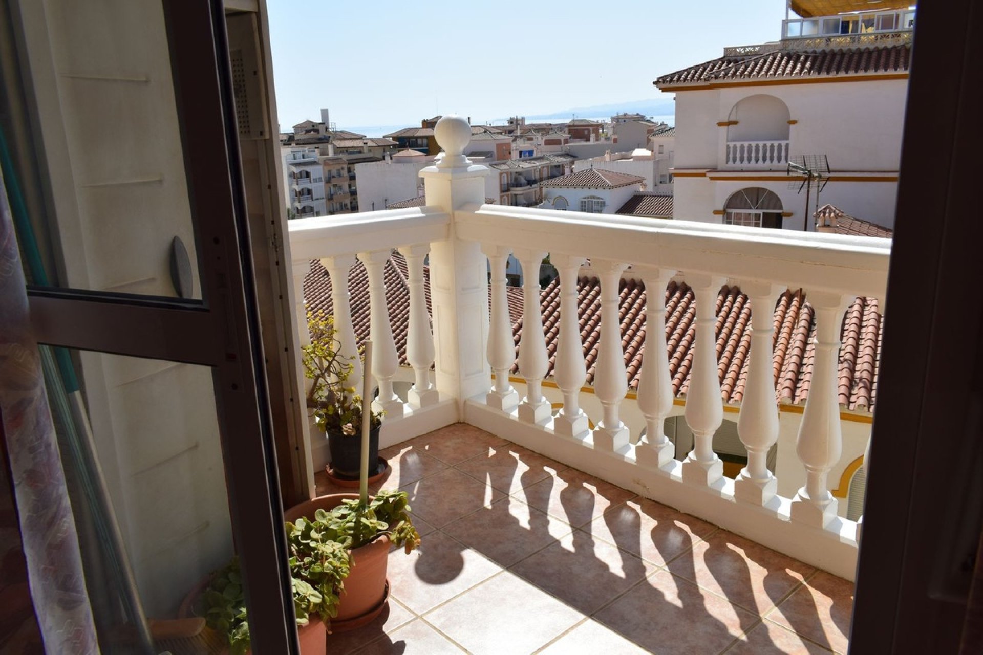 Resale - apartment - Estepona - El Morche