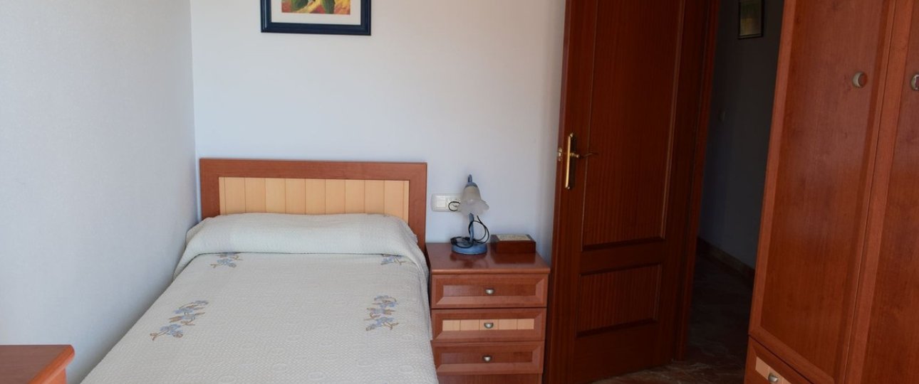 Resale - apartment - Estepona - El Morche