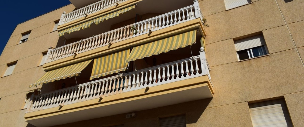 Resale - apartment - Estepona - El Morche