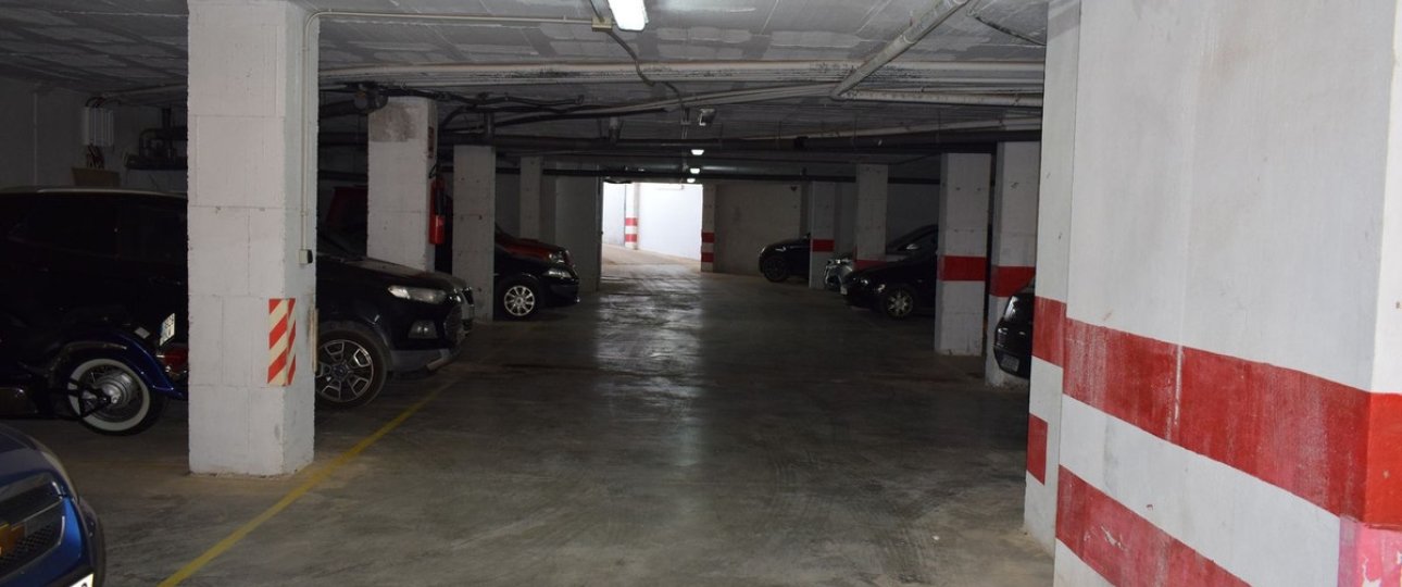 Resale - apartment - Estepona - El Morche