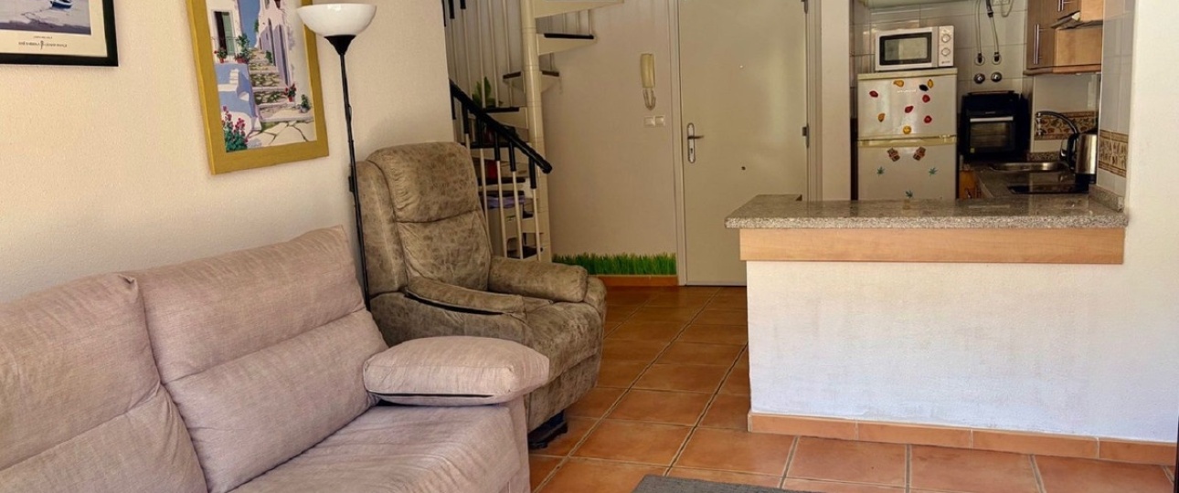 Resale - apartment - Estepona - El Morche