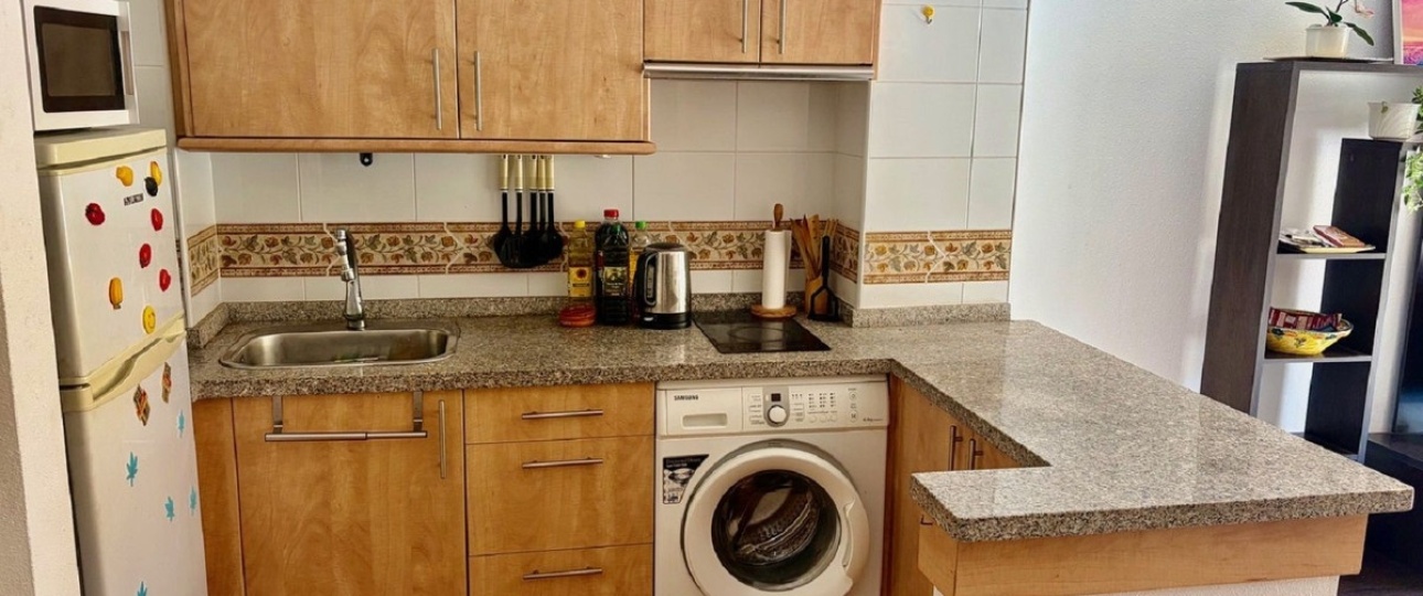 Resale - apartment - Estepona - El Morche