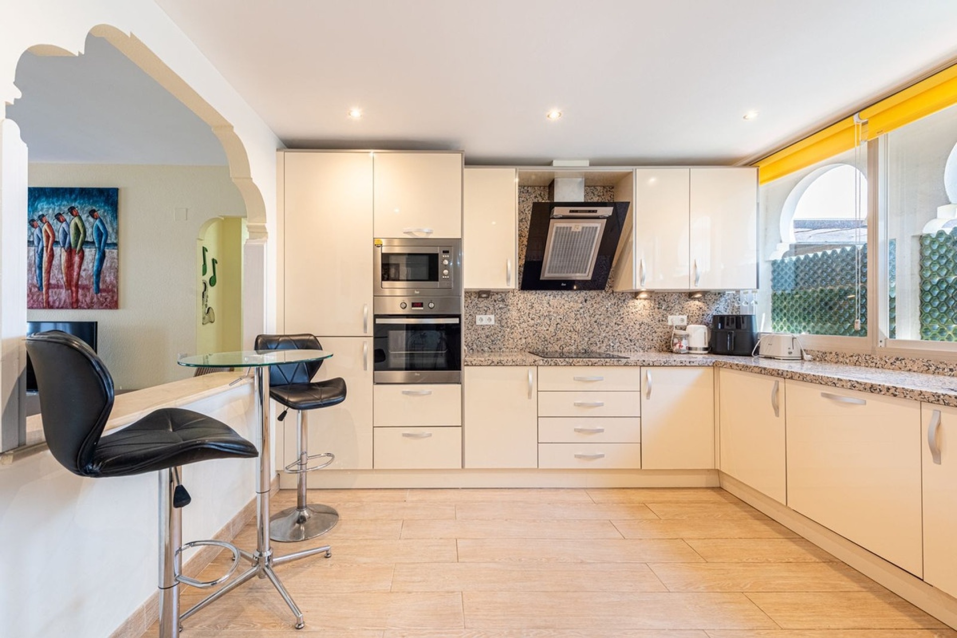 Resale - apartment - Estepona - El Presidente