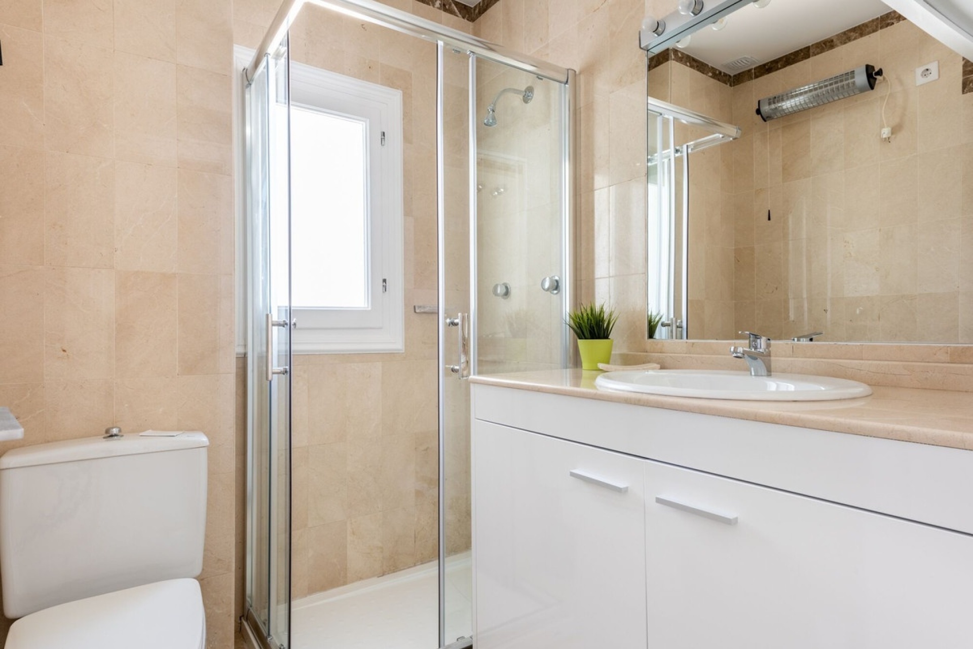 Resale - apartment - Estepona - El Presidente