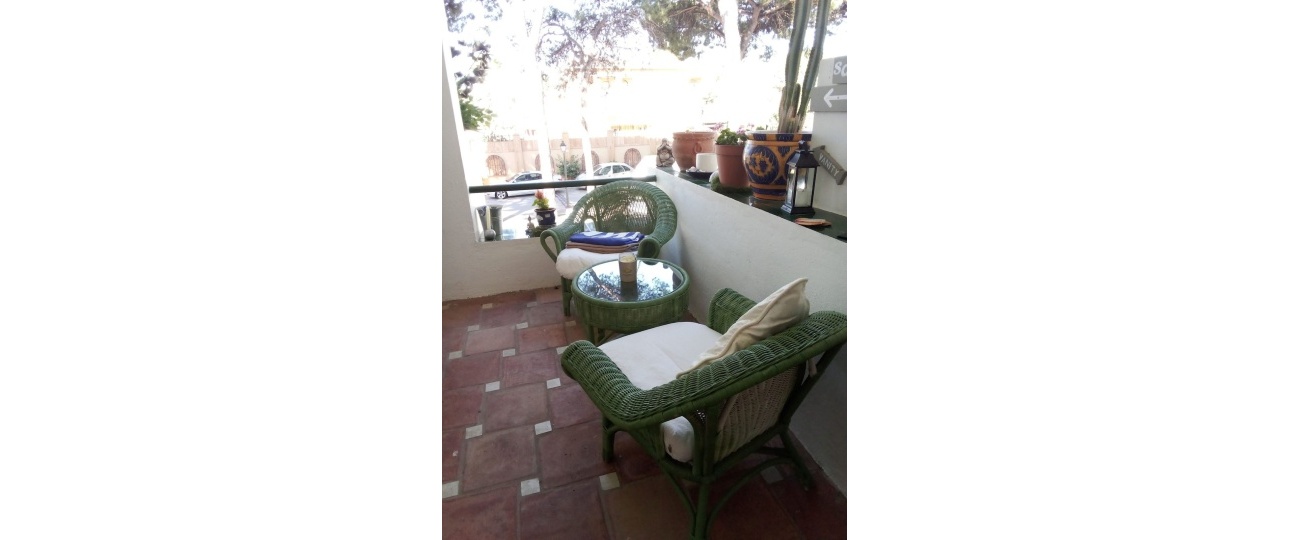 Resale - apartment - Estepona - El Presidente