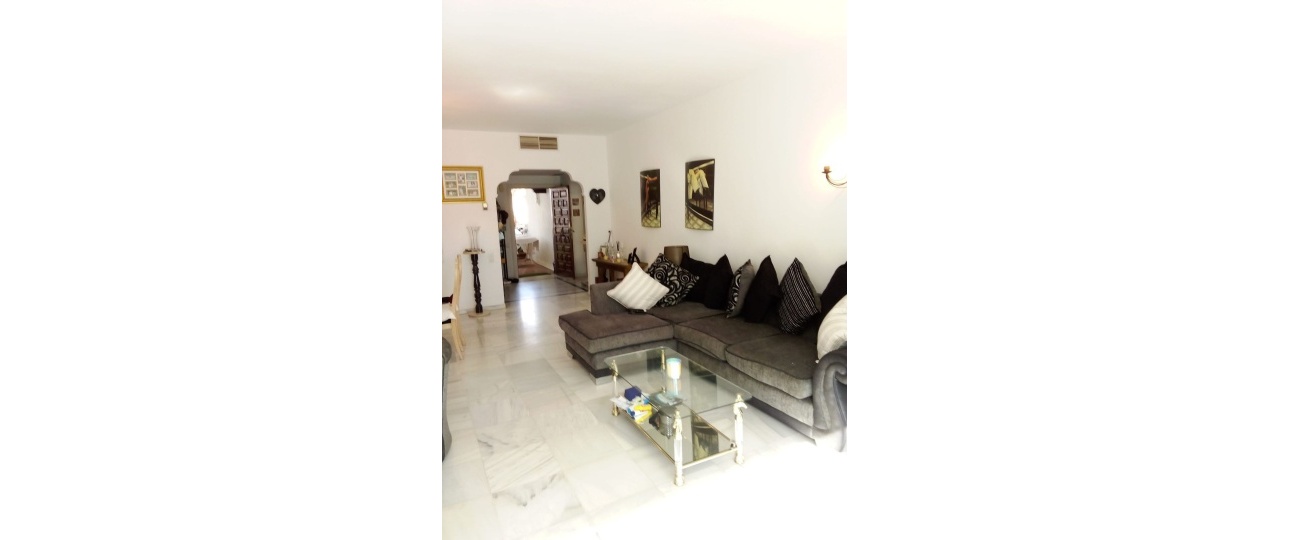 Resale - apartment - Estepona - El Presidente