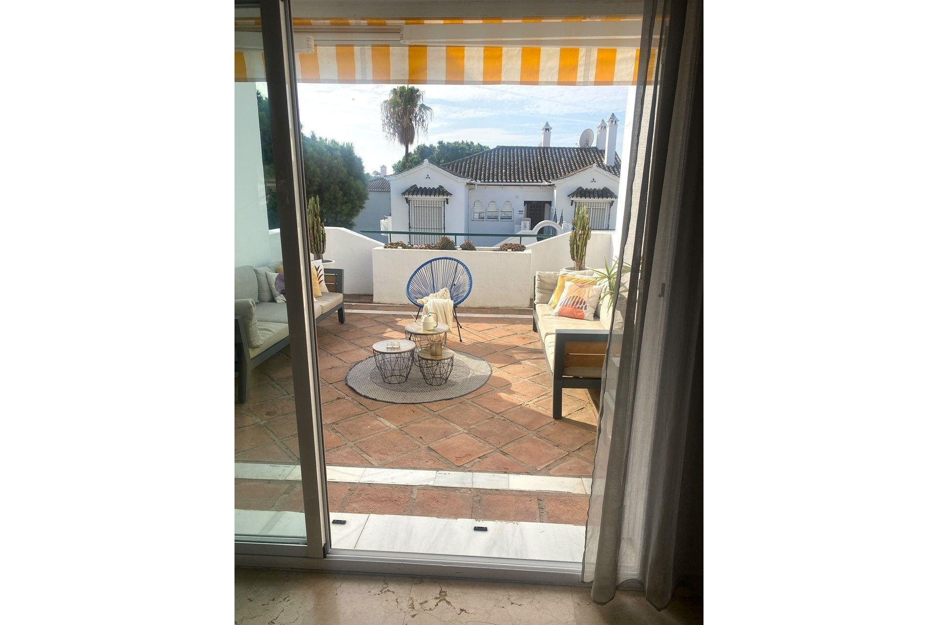 Resale - apartment - Estepona - El Presidente
