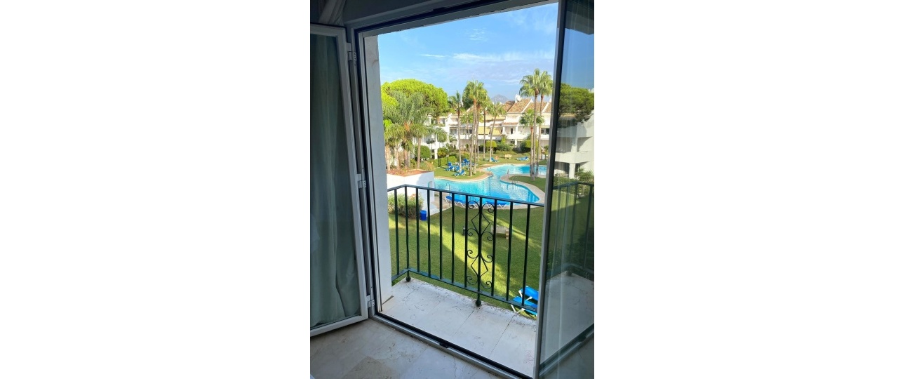 Resale - apartment - Estepona - El Presidente