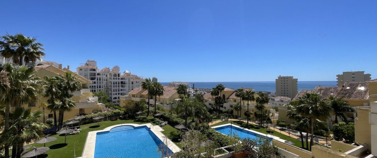 Resale - apartment - Estepona - Estepona Centro