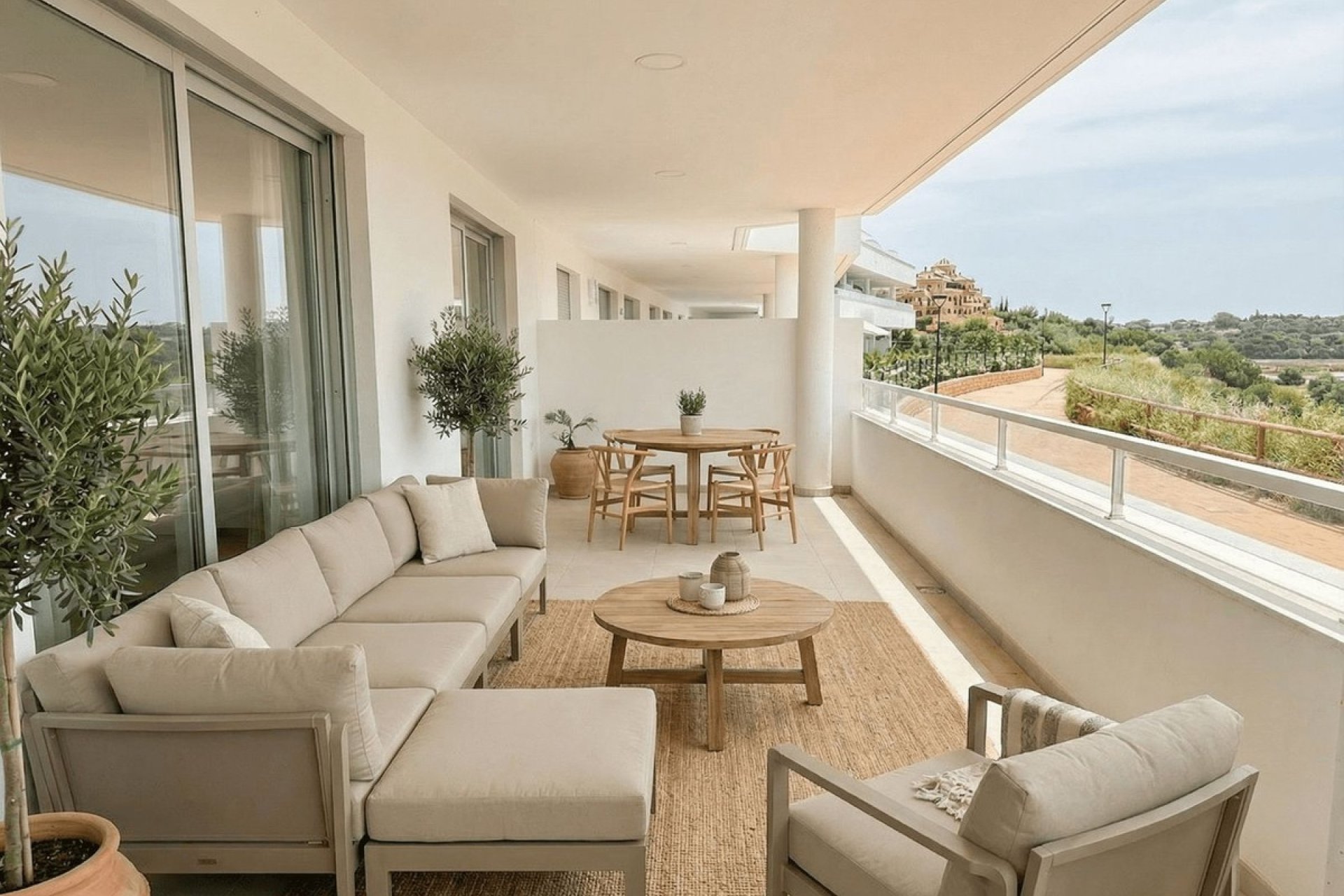 Resale - apartment - Estepona - Estepona Centro