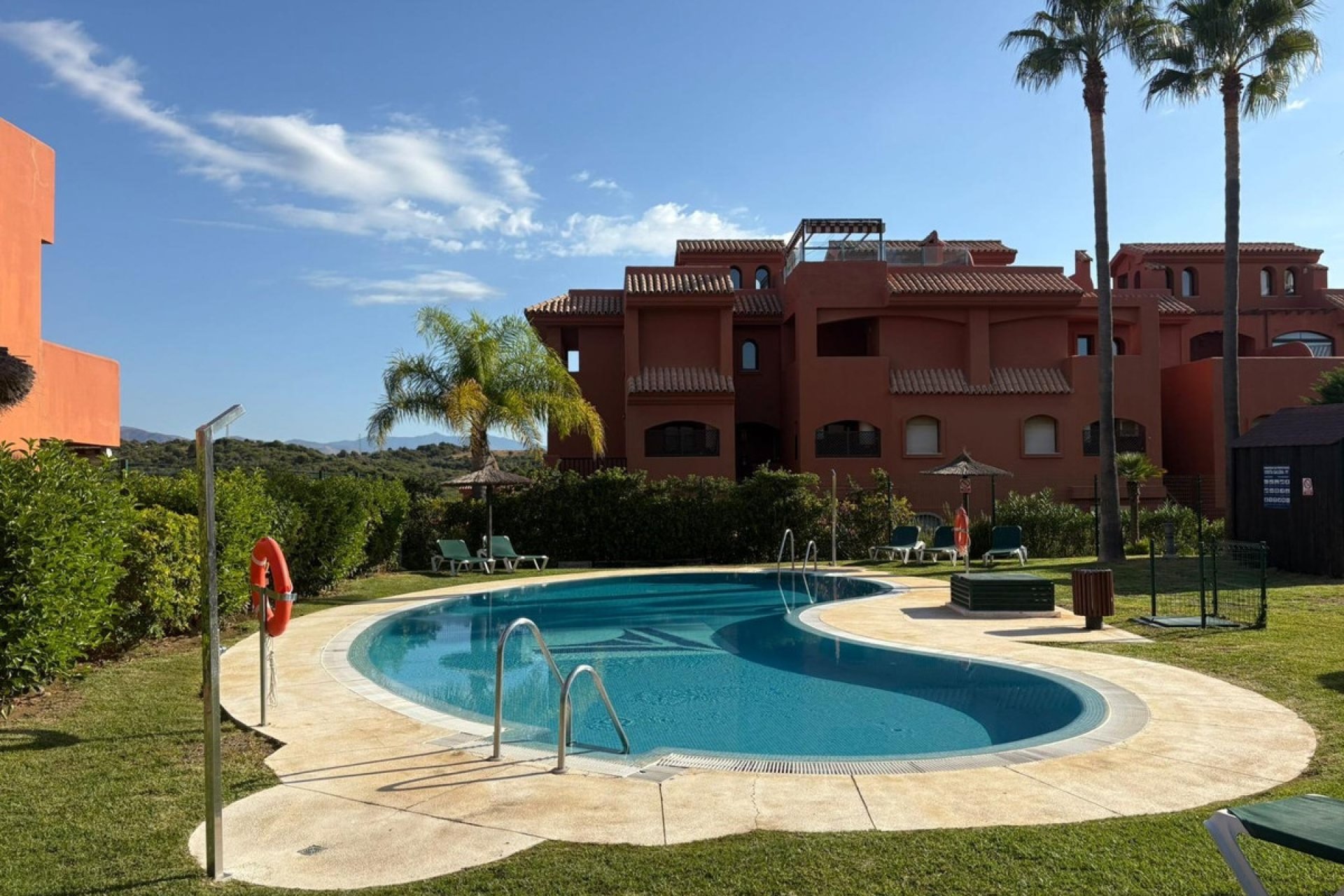 Resale - apartment - Estepona - Estepona Centro