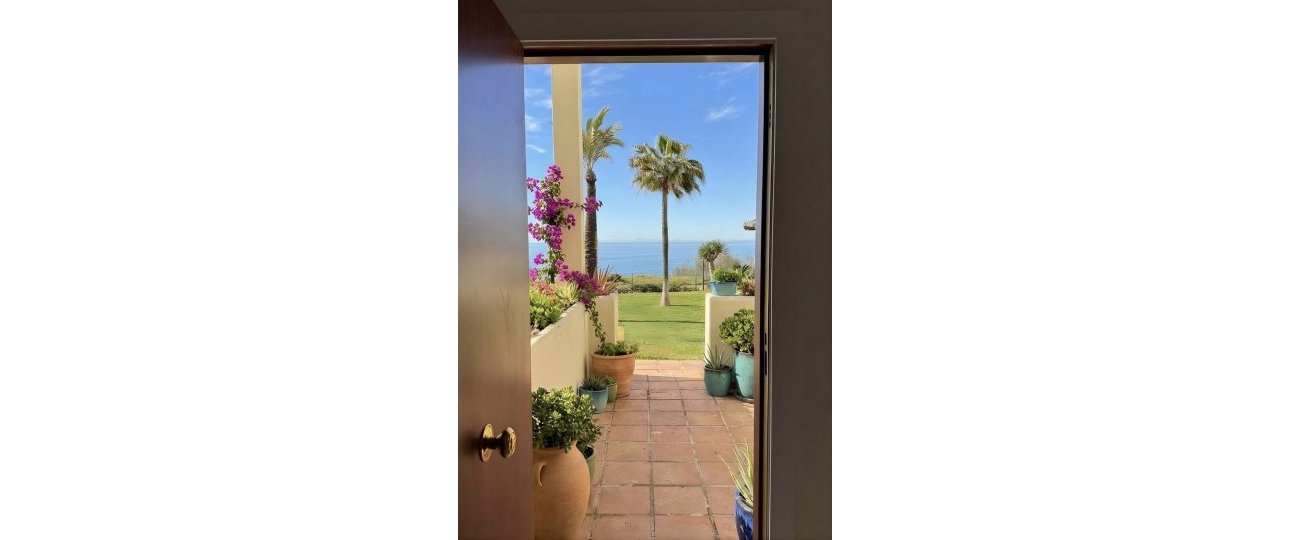 Resale - apartment - Estepona - Estepona Centro