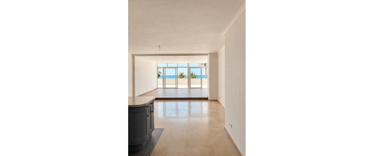 Resale - apartment - Estepona - Estepona Centro
