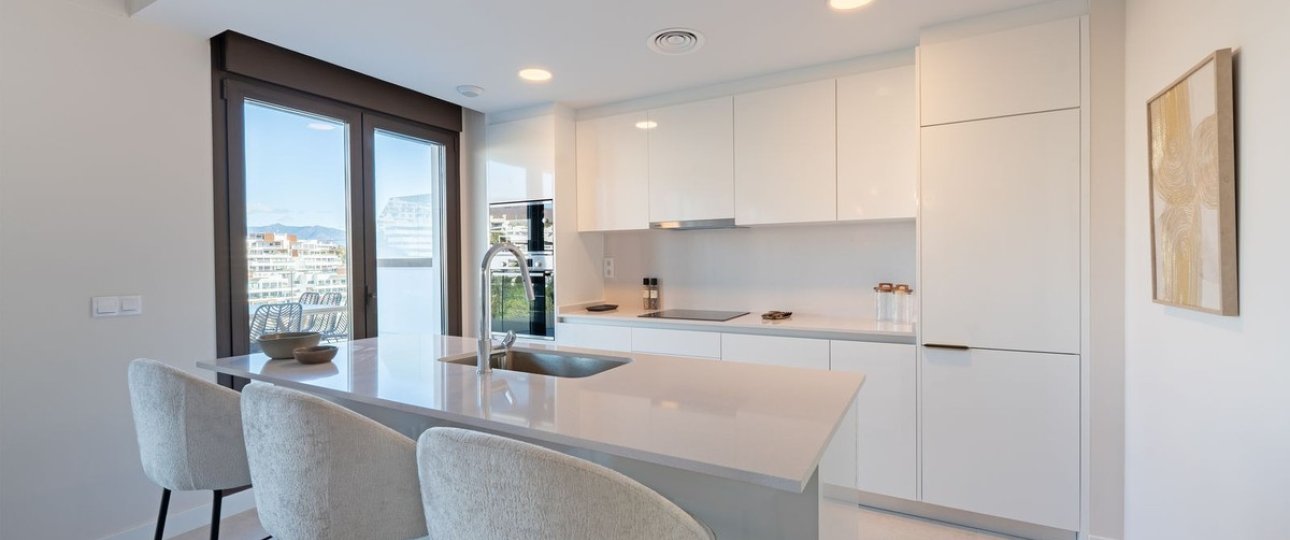 Resale - apartment - Estepona - Estepona Centro