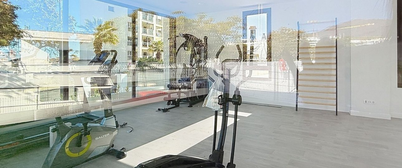 Resale - apartment - Estepona - Estepona Centro