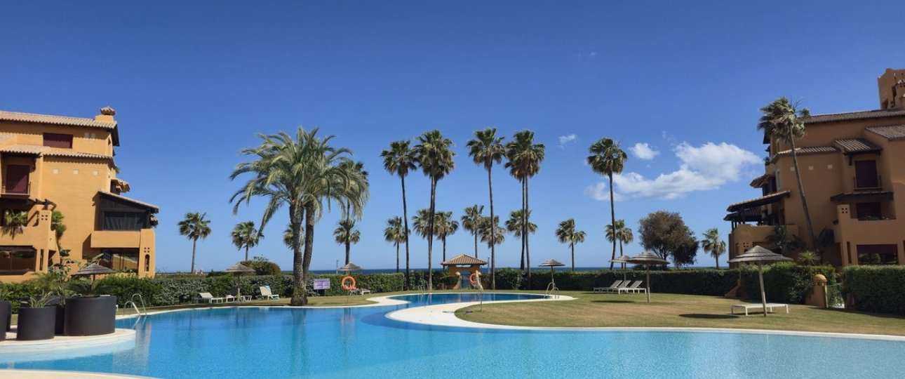 Resale - apartment - Estepona - Estepona Centro