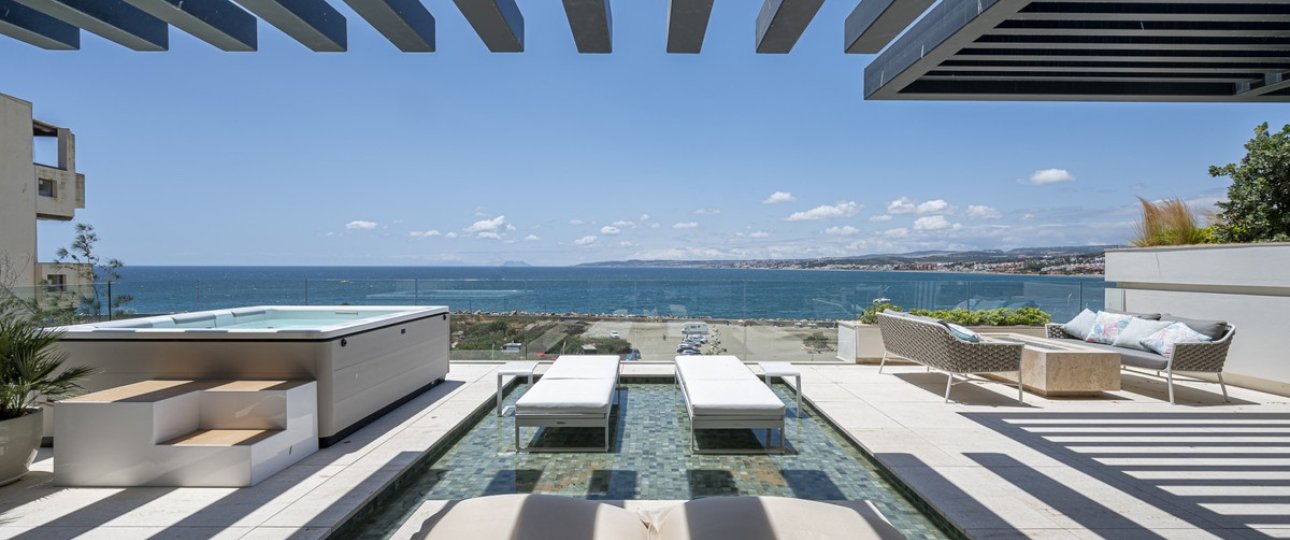 Resale - apartment - Estepona - Estepona Centro