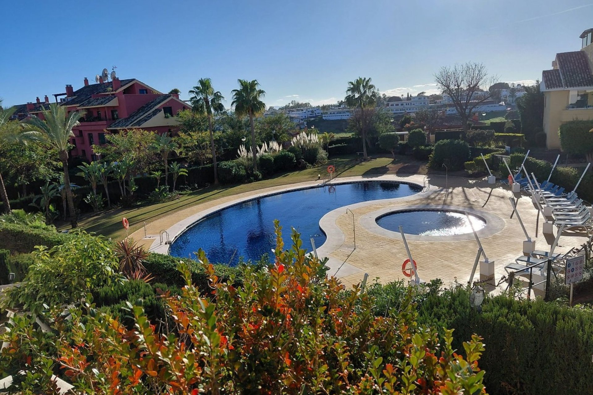 Resale - apartment - Estepona - Estepona Centro