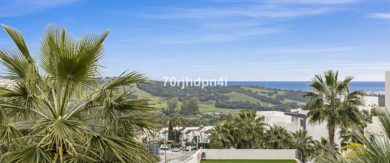 Resale - apartment - Estepona - Estepona Centro