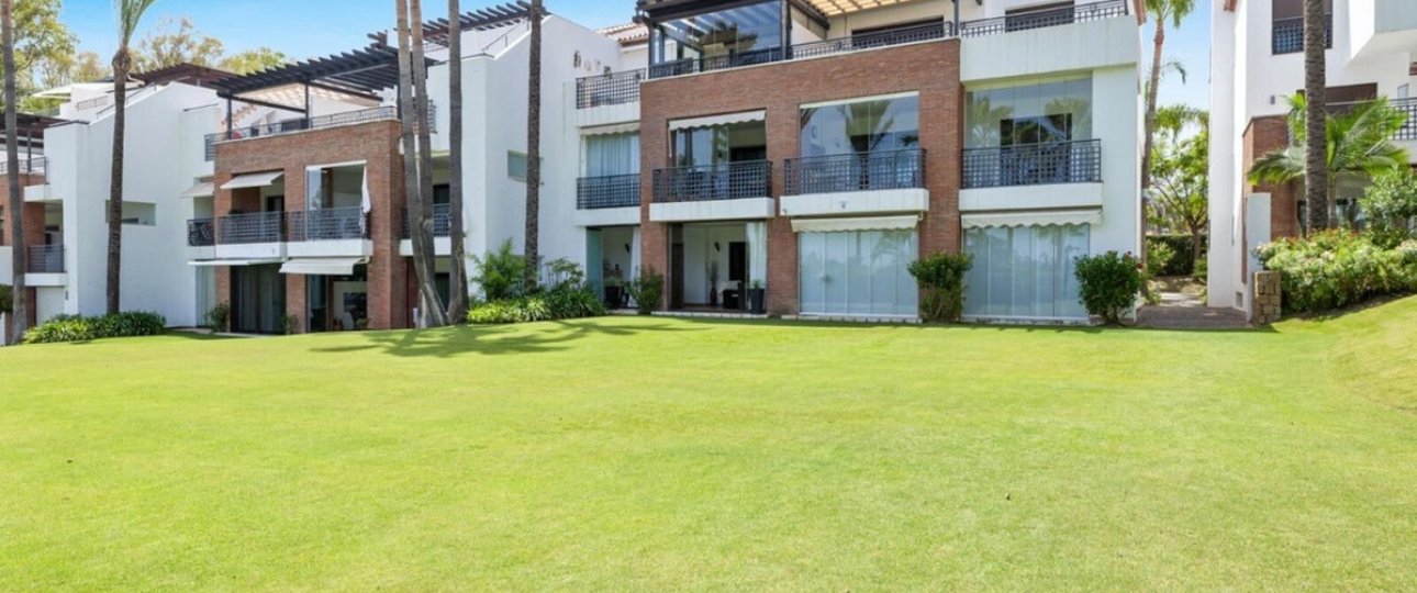 Resale - apartment - Estepona - Estepona Centro