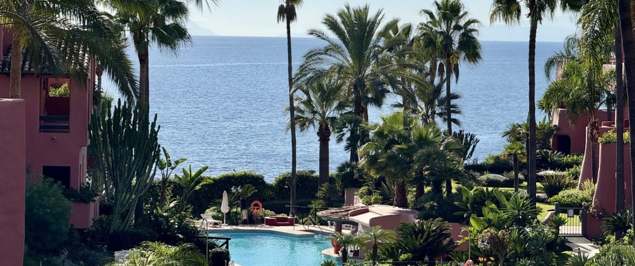 Resale - apartment - Estepona - Estepona Centro