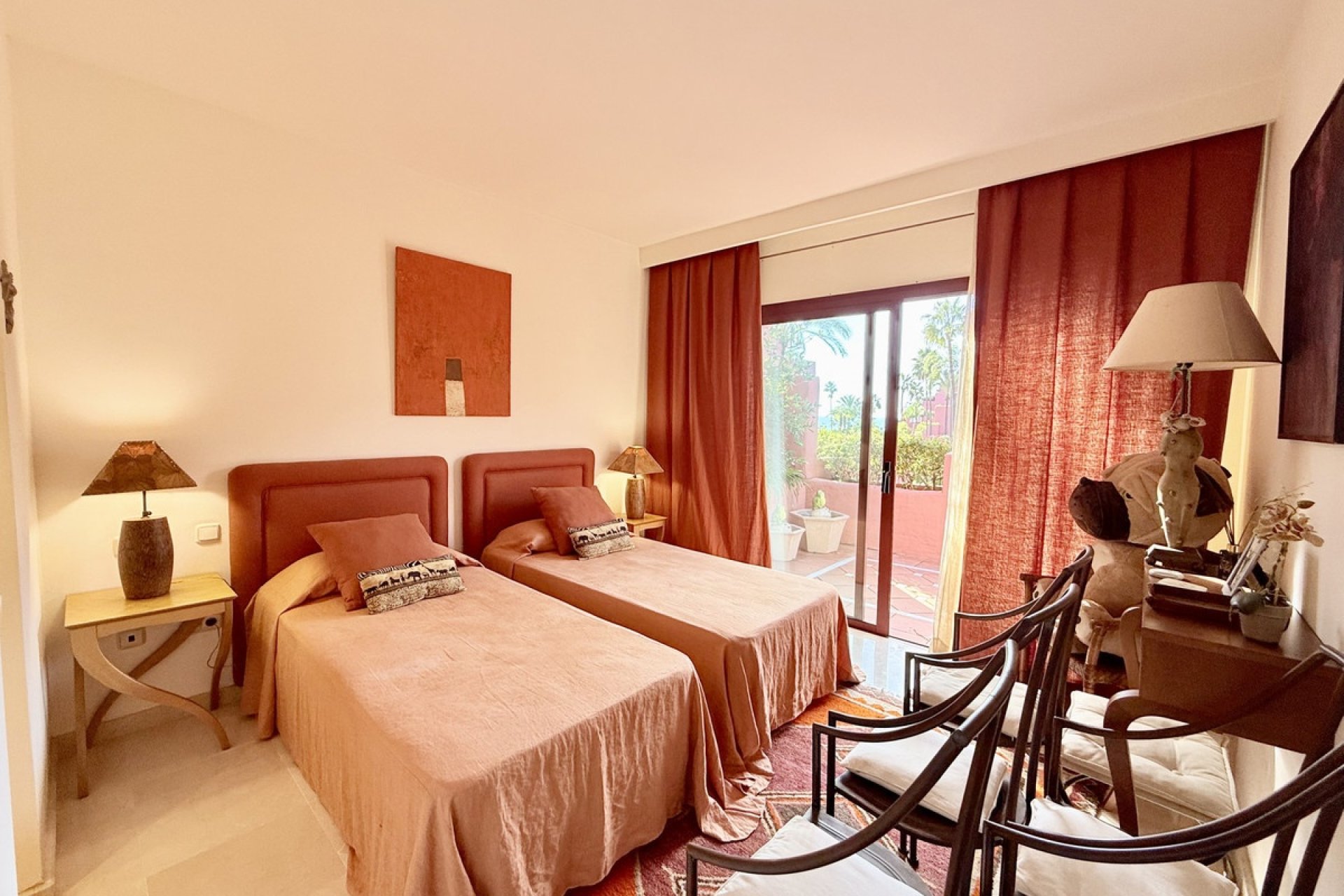 Resale - apartment - Estepona - Estepona Centro