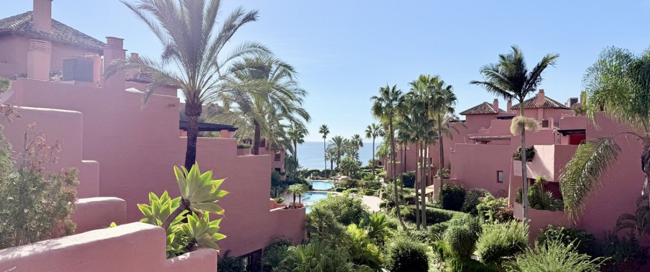 Resale - apartment - Estepona - Estepona Centro
