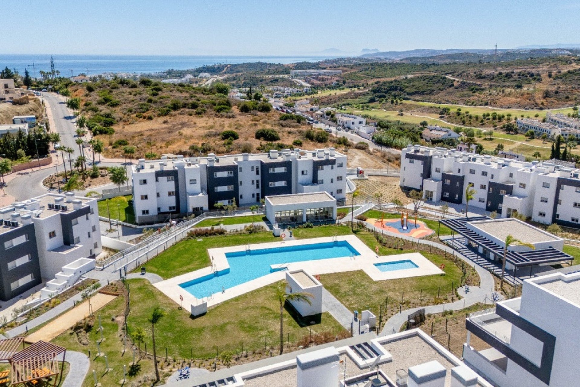 Resale - apartment - Estepona - Estepona Centro
