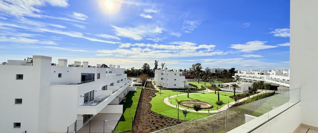 Resale - apartment - Estepona - Estepona Centro