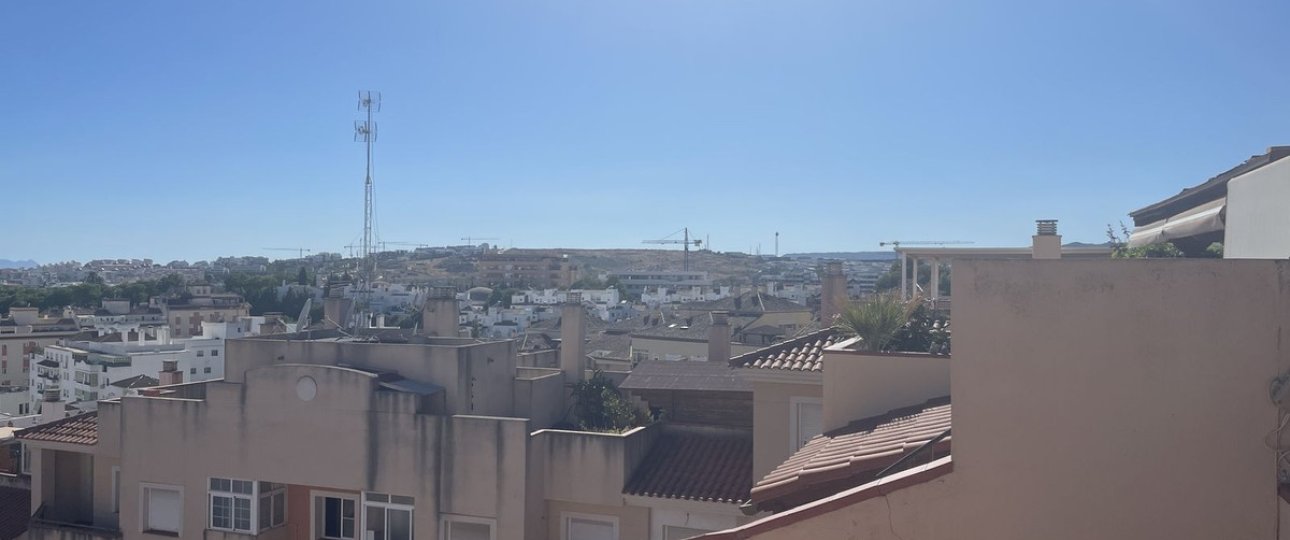 Resale - apartment - Estepona - Estepona Centro