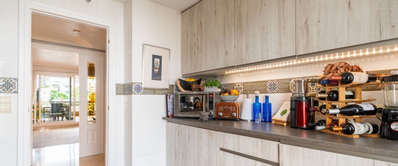 Resale - apartment - Estepona - Estepona Centro