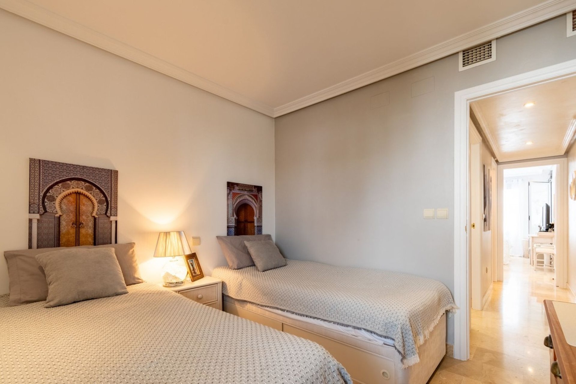 Resale - apartment - Estepona - Estepona Centro