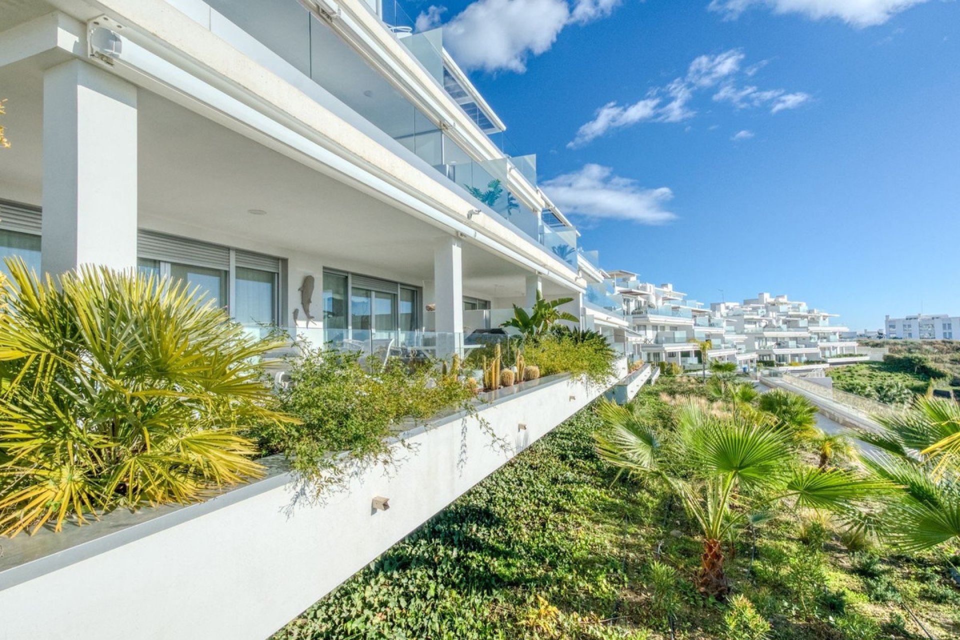 Resale - apartment - Estepona - Estepona Centro