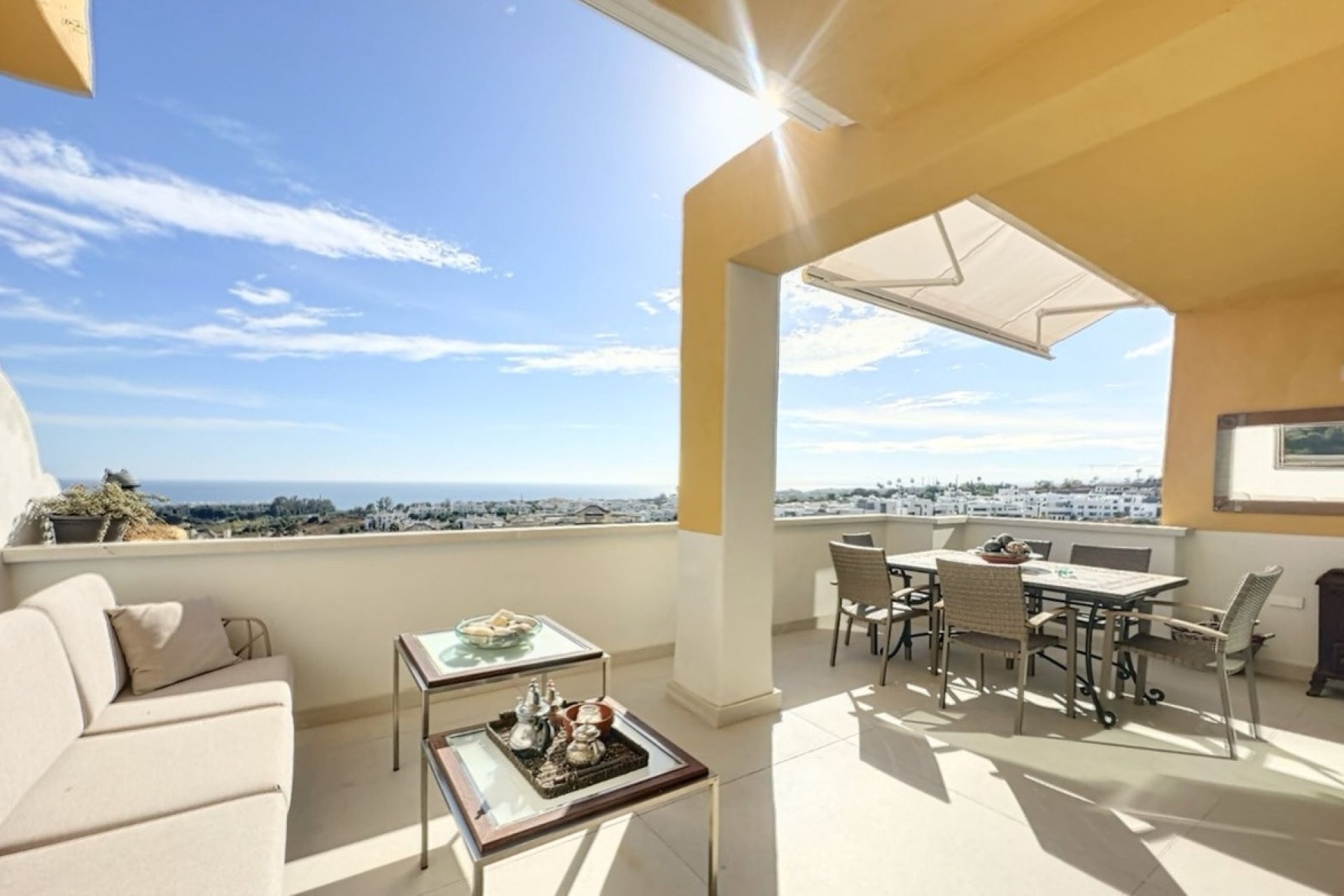 Resale - apartment - Estepona - Estepona Centro