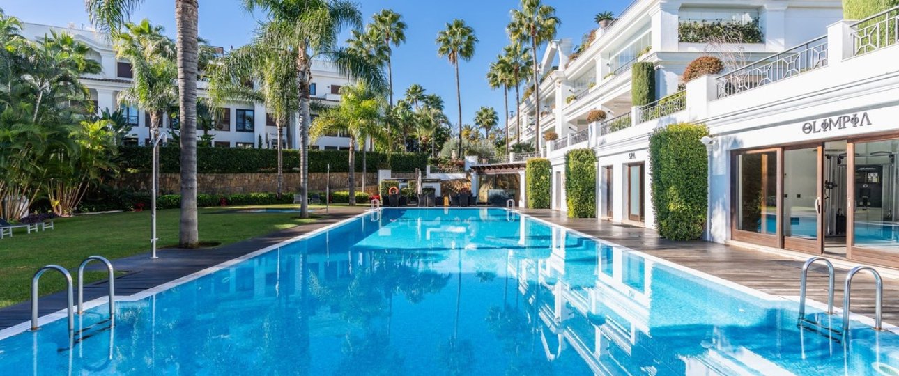 Resale - apartment - Estepona - Estepona Centro