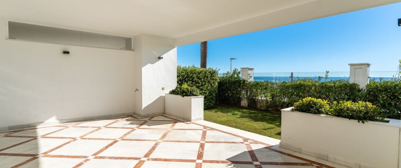 Resale - apartment - Estepona - Estepona Centro