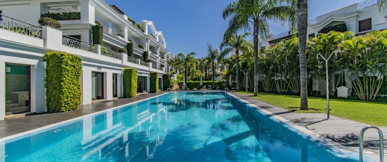 Resale - apartment - Estepona - Estepona Centro