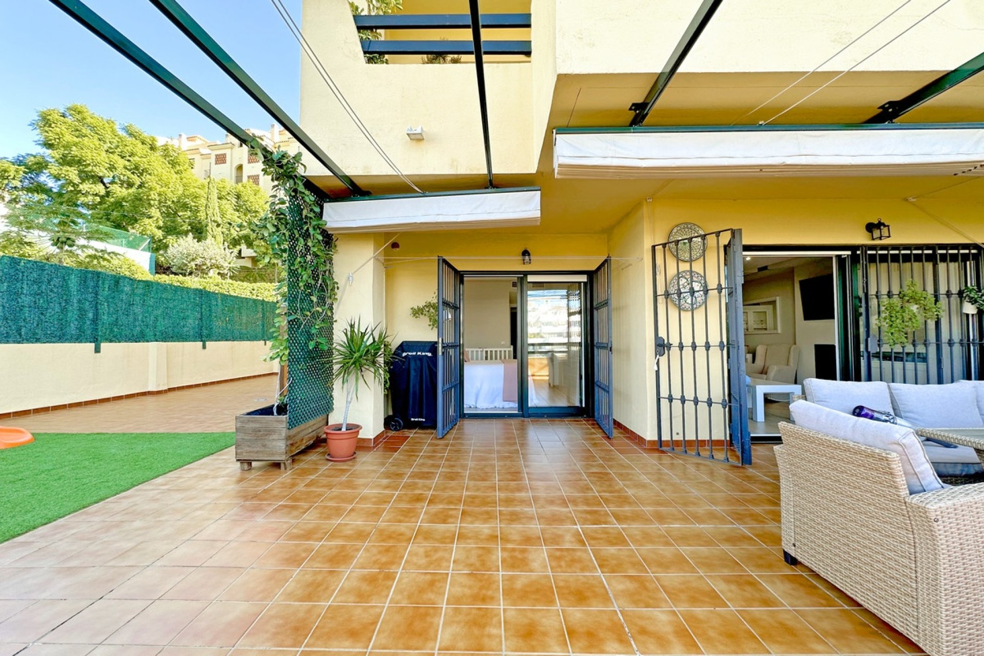 Resale - apartment - Estepona - Estepona Centro