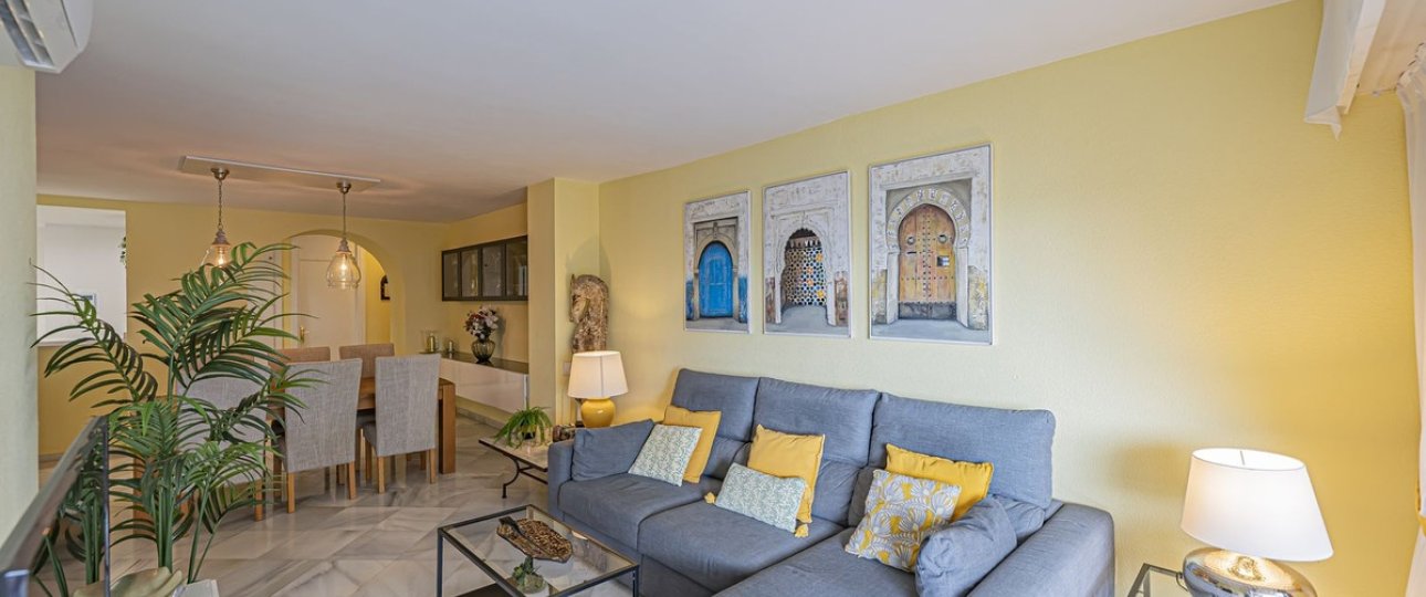 Resale - apartment - Estepona - Estepona Centro