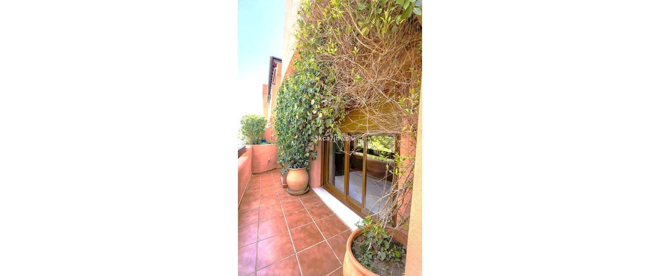 Resale - apartment - Estepona - Estepona Centro
