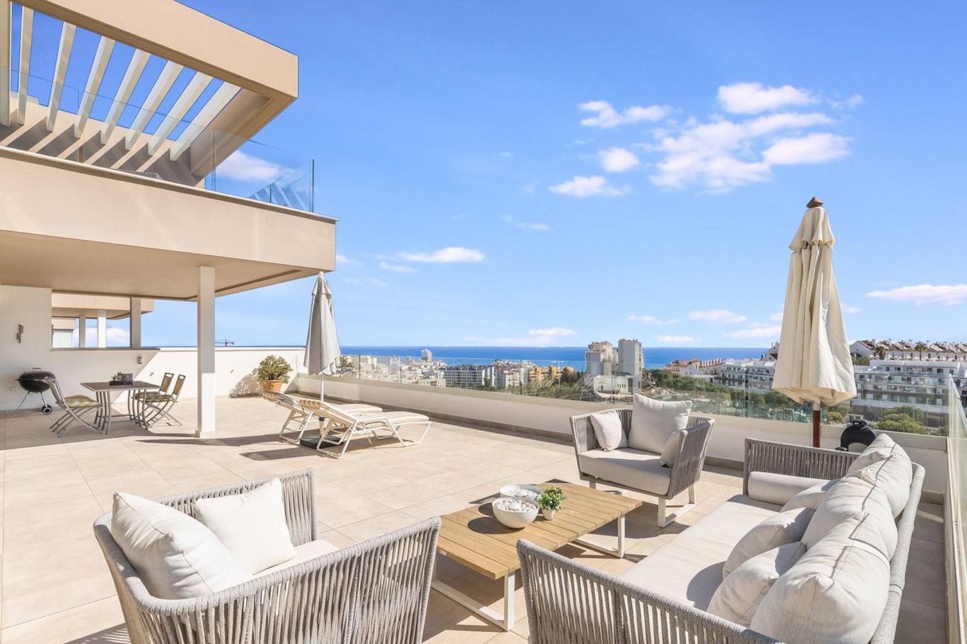 Resale - apartment - Estepona - Estepona Centro