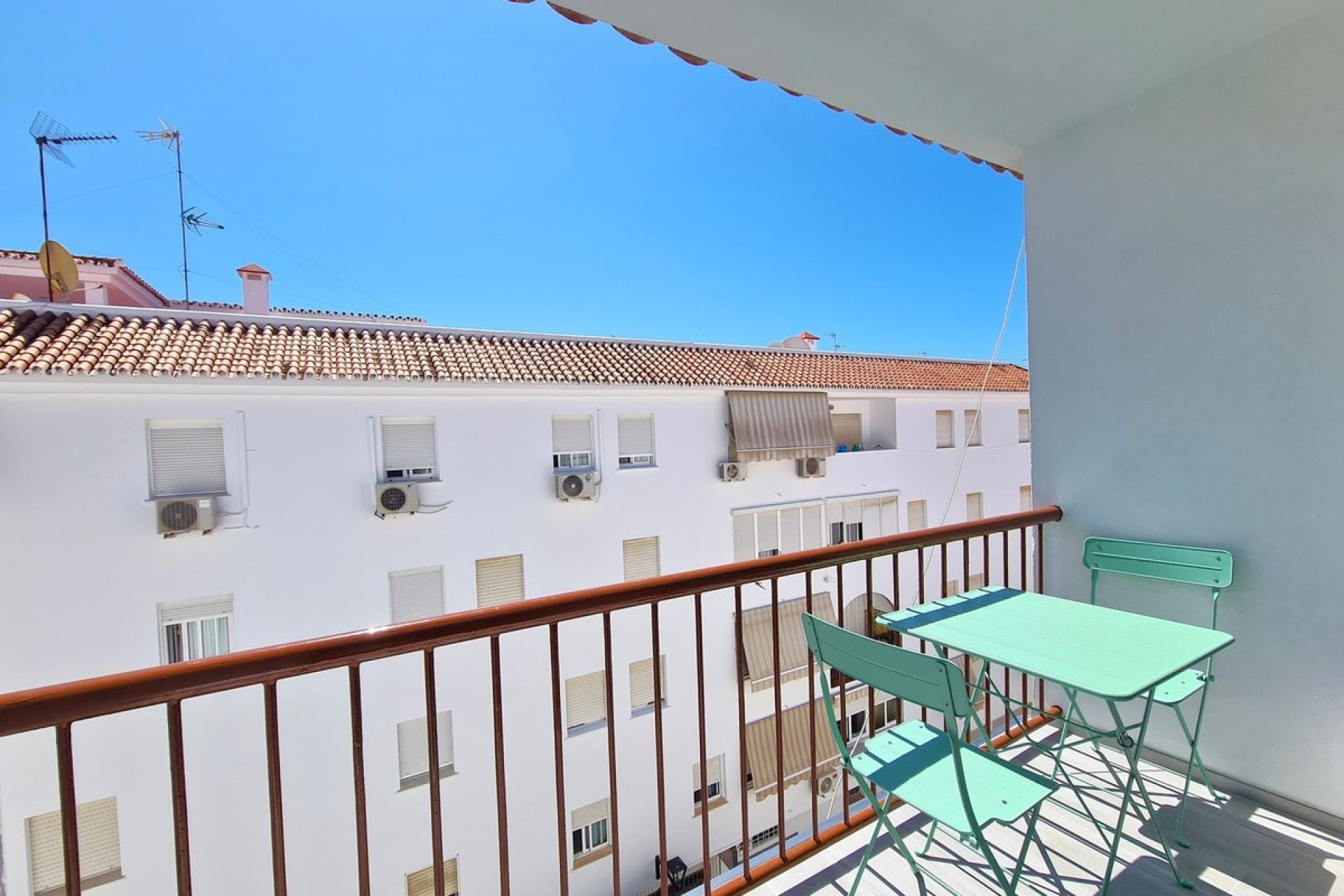 Resale - apartment - Estepona - Estepona Centro